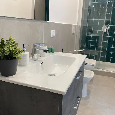 La Casetta Di Leo Apartment